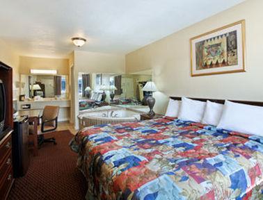 Grove Travel South Columbus 2*